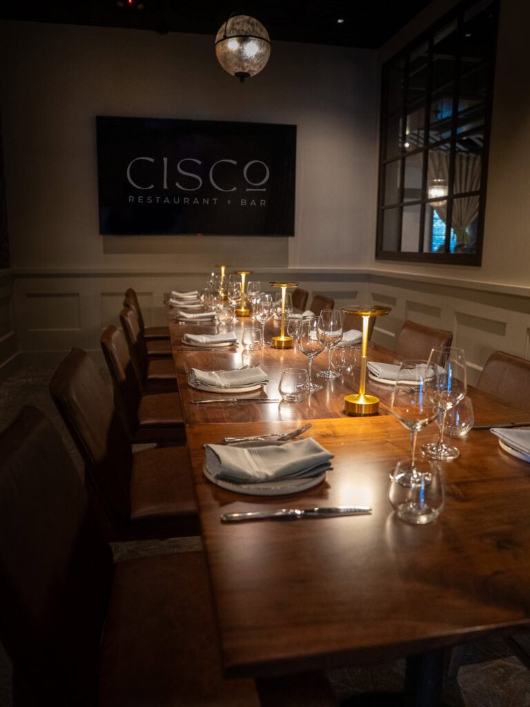 cisco-restaurant-o-room-private-dining-table-copy
